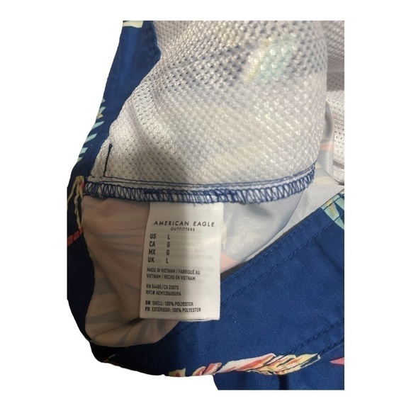 AMERICAN EAGLE TOUCAN BIRD AND PALM LEAVES MENS LARGE SWIM TRUNKS - Picture 4 of 5